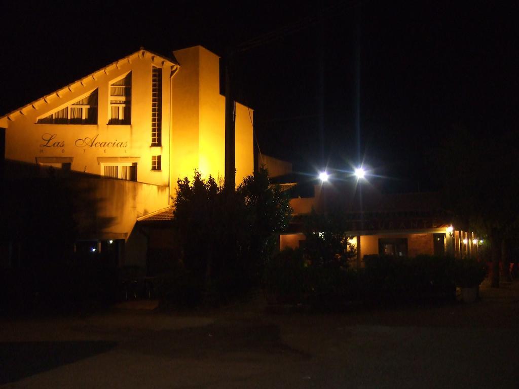 Hotel Las Acacias El Grado Εξωτερικό φωτογραφία